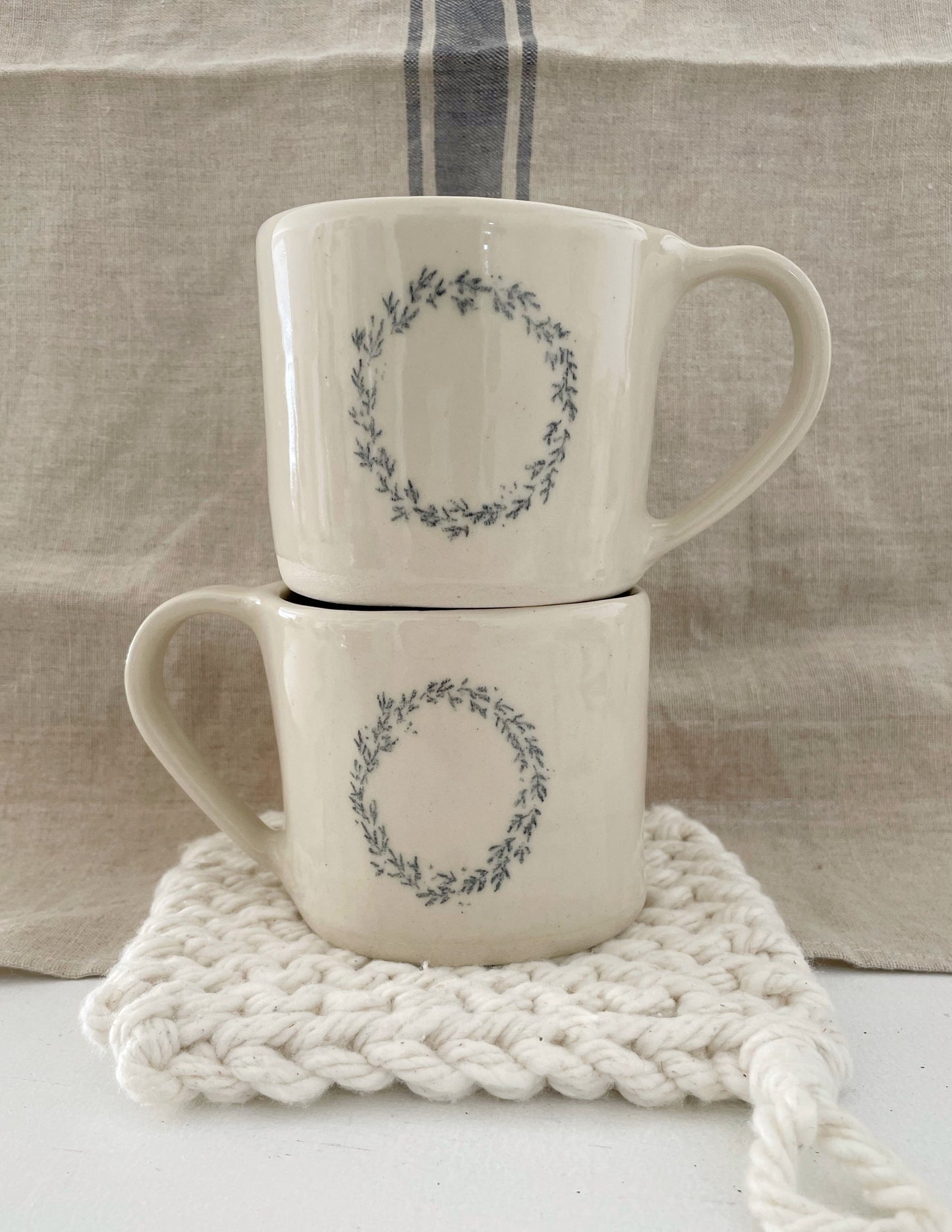 Double Wreath Mug