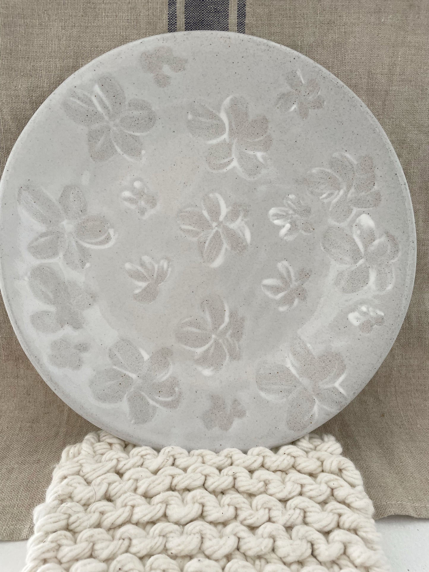 Delilah Dinner Plate- limited