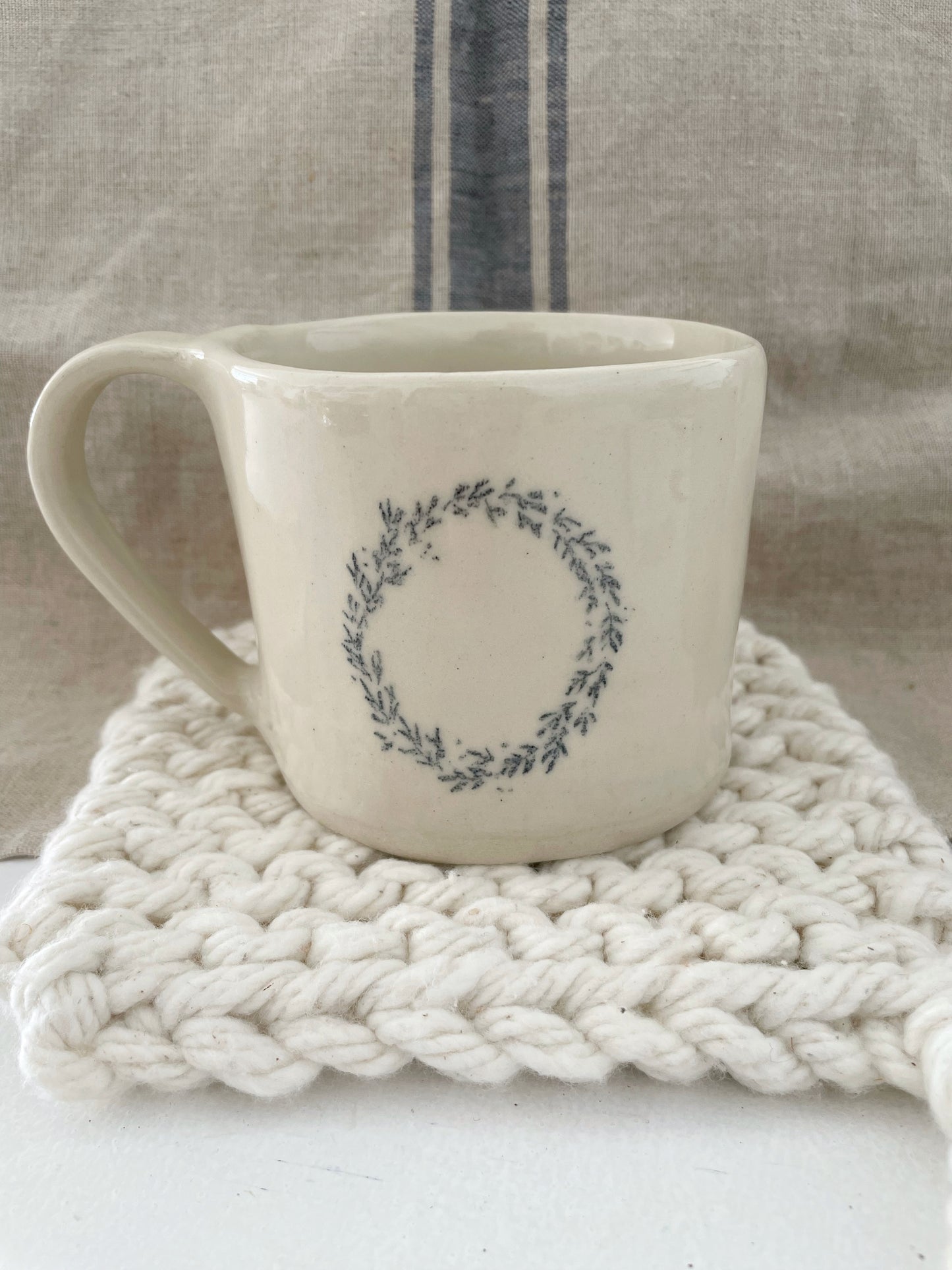 Double Wreath Mug